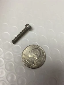 OMC NEW OEM SCREW PN 302677 - Bild 1 von 1