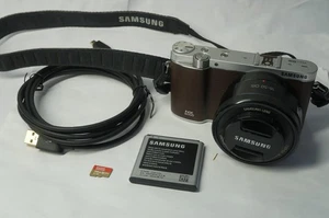 Samsung NX 3000 fotocamera di sistema con obiettivo senza scatola originale - Foto 1 di 8