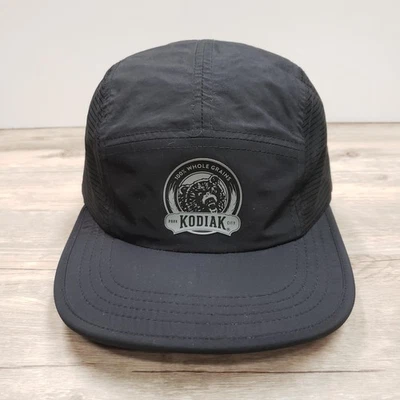 Gorra Kodiak Correa Trasera Negra Nylon 5 Paneles Perforada Exterior Transpirable Para Hombres Foto 1 de 4
