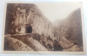 CPA Carte Postale Ancienne : Les Gorges de Chouvigny - Le Tunnel. Auvergne - Imagen 1 de 2