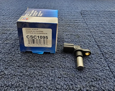 Sensor de posición del cigüeñal del motor CSC1095 para Nissan Frontier 1998-2004 Foto 1 de 4