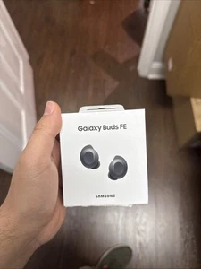 Samsung Galaxy Buds FE - Graphite - Photo 1 sur 2