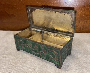 Caja de baratijas vintage de latón esmaltado cloisonné con tapa con bisagras - Imagen 1 de 12