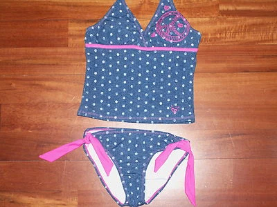 NWT JUSTICE GIRL SWIMSUIT 2 PC TANKINI JEAN BLUE & HOT PINK PEACE HEART SIZE 6 - Image 1 of 3
