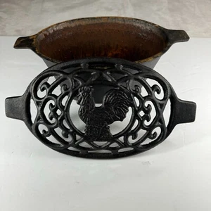 Woodstove Cast Iron Steamer Stove Humidifier Lattice Top Rooster 2.3 Quart - Picture 1 of 9