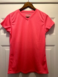 WOMEN'S NEW BALANCE SHORT SLEEVE V-NECK SHIRT - PINK - Picture 1 of 4