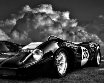 Race CarRacing24Le Mans Racer1:18GT Classic Hot Rod 12Carousel BLACK43 - Image 1 of 4