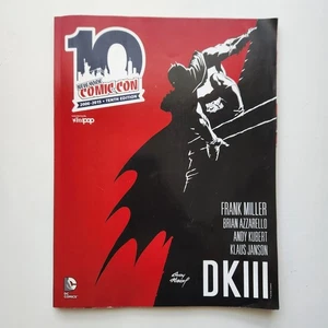 2015 NYCC 10th Edition Comic Con Program Featuring DKIII By Frank Miller & More - Bild 1 von 11