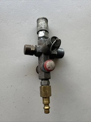 Advance  Tool & Die Casting Co. Milwaukee Wisconsin Safety Valve - Image 1 of 4