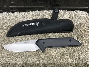 Gerber 8970923D Moment 8-1/2" Fixed-Blade Knife with Sheath - Picture 1 of 8