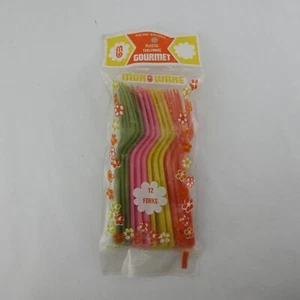 Vintage New Plastic Party Forks 1960's 70's Green Orange Gourmet Machine Washabl - Picture 1 of 3