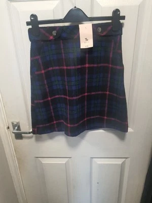 Ladies Tartan Skirt Size 8 - Image 1 of 4