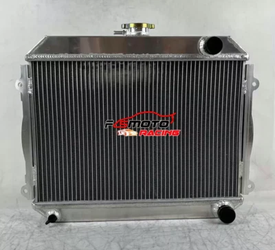 Radiador de aluminio 19" W núcleo 3 filas para Toyota Corolla 1971-1974 1,2 L 1,6 L L4 MT Foto 1 de 4