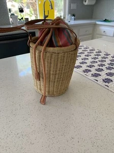 wicker bottle Holder Or Case - Picture 1 of 5