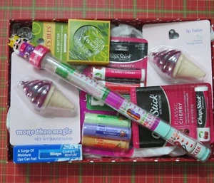 NEW Lip Balms Gift Set 8 PIECE-GREAT DEAL STOCKING STUFFER!! Buy TODAY! - Picture 1 of 5