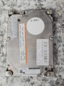 Rare 45 MB IDE Fujitsu M2611T P-ATA 3490rpm 128KB HDD 3.5" Internal Hard Drive - Afbeelding 1 van 5