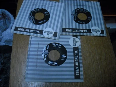LOT OF THREE BOBBY VEE ALL TIME LIBERTY HITS WITH SLEEVES. Foto 1 de 2