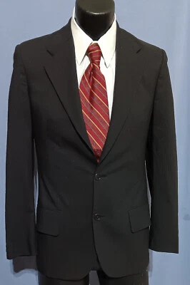 Traje John Varvatos 38R Doble Ventilación Negro Rayas Hecho en Italia Actual Foto 1 de 4