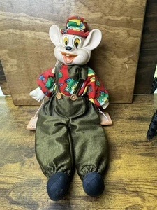 Marioneta de ratón vintage en un columpio con cabeza de porcelana - Imagen 1 de 9