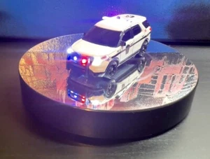 1/64 Greenlight Ford Utility Pennsylvania State Trooper With Led Lights - Picture 1 of 7