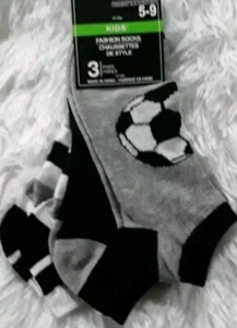 Fashion Soccor Socks 3 Pk Size 5-9 NWT - Picture 1 of 1