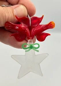 Red Doves Holding Frosted Glass Bowed Star Ornament - Picture 1 of 9