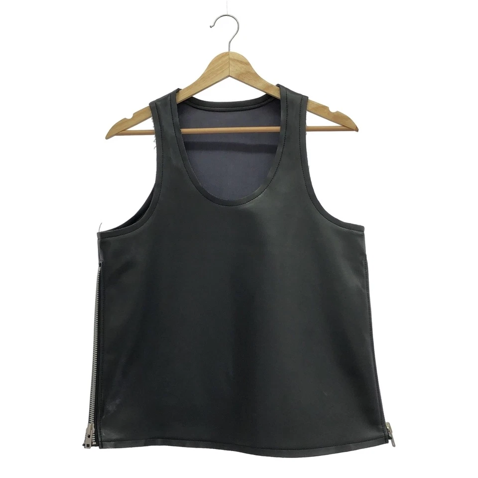 Топ безрукавка COMME des GARCONS 2024AW искусственная кожа XS черный женский б/у KLDR-0 - Изображение 1 из 4