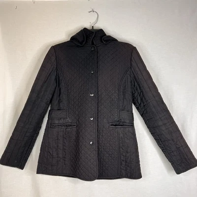 Chaqueta deportiva acolchada negra Larry Levine ribete de cuero sintético frente a presión para mujer pequeña Foto 1 de 4