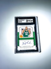 2019-20 National Treasures Khris Middleton AUTO Green #/5 SGC 9.5/10 Pop. 1/1