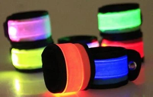 SLAP BRACELET GLOW ARMBAND ANKLE BATTERY LED Light running cycling night Safety - Picture 1 of 27
