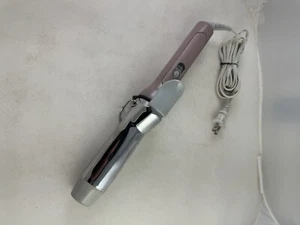 Helen of Troy Model 1618 - 1 1/2 in Professional Curling Iron - Picture 1 of 6