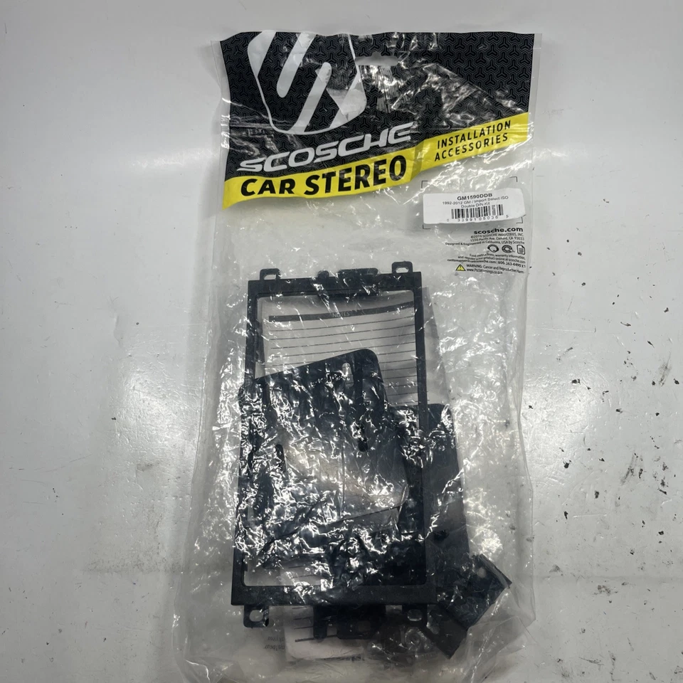 Kit de tablero doble DIN Scosche GM1590DDB para Select 1992 - Up GM, Honda, Isuzu Foto 1 de 3