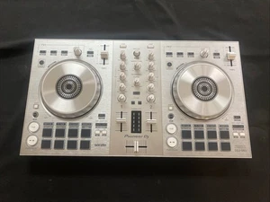 Pioneer DJ DDJ-SB3 Silver Limited Edition 2-Channel DJ Controller Serato - Picture 1 of 23