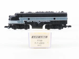 N Scale Life-Like/Bev-Bel 4062 NYC "Lightning Stripe" EMD F7A Diesel #1632 - Picture 1 of 13