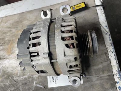 Chevrolet Colorado 2017-2022 Alternator 3.6L Gasoline 84129223 - Image 1 of 4