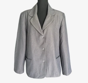 Alfred Dunner Women’s Striped Gray Blazer Jacket Size 16 Long Sleeve 3-Button Po - Picture 1 of 16