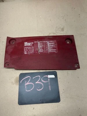 Ford F250 F350 1987 1988 1989 1991 Bronco cubierta de panel de fusibles moldura de puerta fabricante de equipos originales usado Foto 1 de 4
