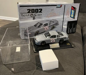 KEVIN HARVICK 2002 Revell #29 Goodwrench Service Test Car 1/24  - Picture 1 of 10