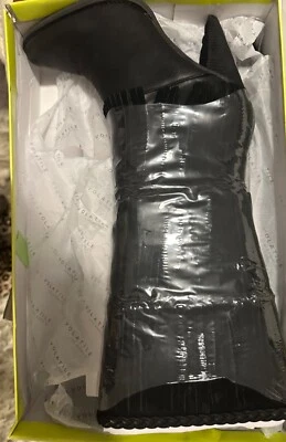 Very volatile 10码短靴 — 第 1/4 张图片