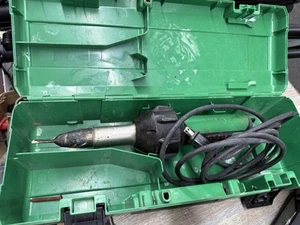 Leister Triac ST 141.228 Plastic Welder With Carrying Case - Picture 1 of 8