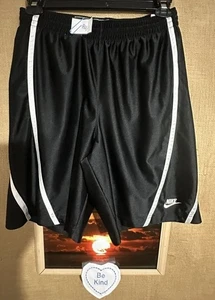Nike Basketball men’s black white striped M short elastic waist drawstring loose - Picture 1 of 6