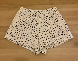 Athleta Girl Spotted Black And White Sweat Shorts, Size Girls Large (12) - Picture 1 of 4