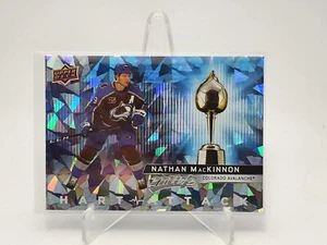 2021-22 Upper Deck MVP Hockey Hart Attack #HA-4 Nathan MacKinnon - Imagen 1 de 2