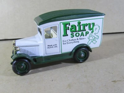 136W Days Gone Dg 21-26 England Lledo Ford A Van 1934 Fairy Soap White 1:60 - Image 1 of 4