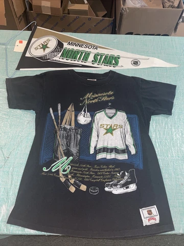 Adult Medium Minnesota North Stars Vintage 90’s Nutmeg Shirt & Pennant Sin. Stch Cover