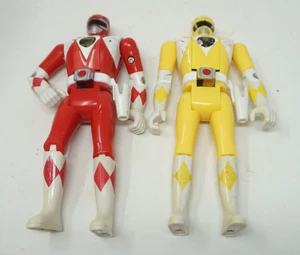De colección 1993 Bandai MMPR Rojo Amarillo Power Ranger Cabeza Abatible Acción Jason Trini - Imagen 1 de 5
