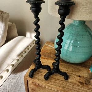 12" Colonial Cast Iron Candle Sticks Holders Virginia Metalcrafters Vintage - Picture 1 of 8