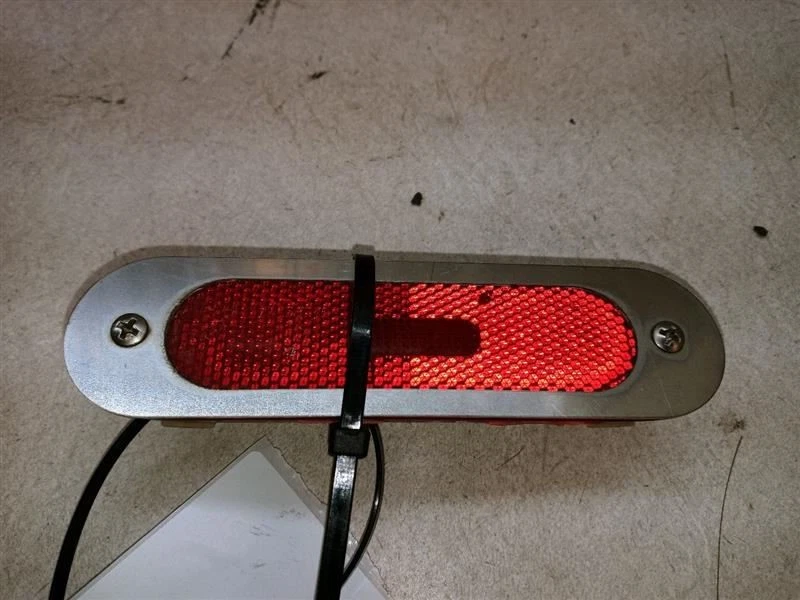 90-05 MAZDA MIATA LUZ MARCADORA LATERAL DERECHA PASAJERO TRASERO OEM 232-61317 Foto 1 de 3