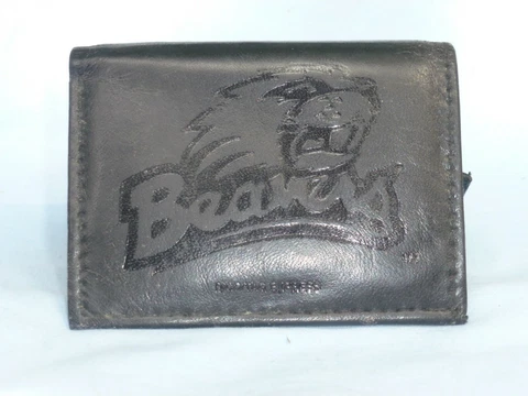 OREGON STATE BEAVERS  Leather TriFold Wallet  NEW  black 3s  --sd Cover