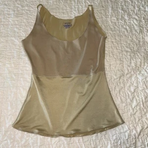 Spanx Shaper nude Beige tank top size L Large Body Shaping Sara Blakey - Picture 1 of 3